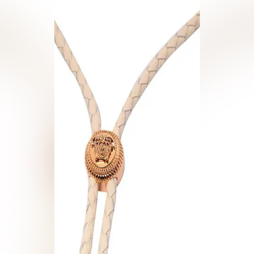 VERSACE
White Medusa Biggie Necklace RARE - Picture 3 of 3